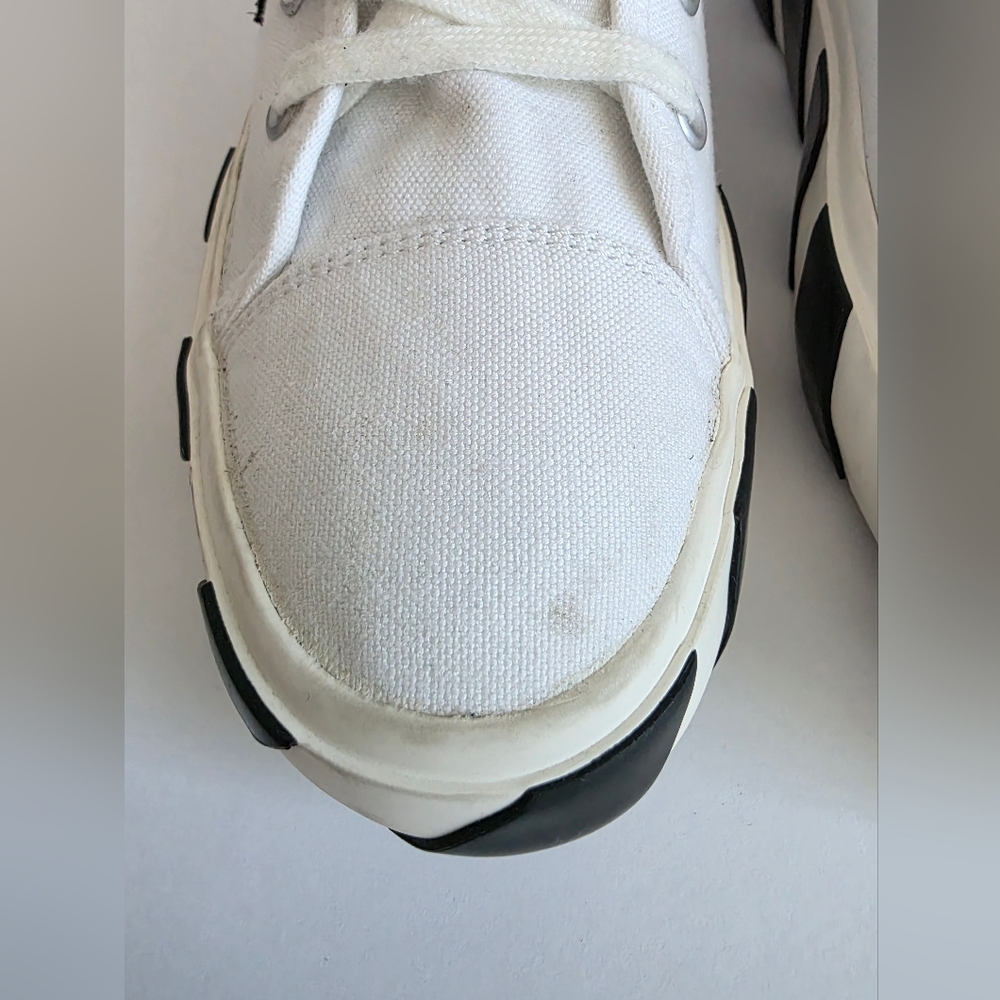 Off-White Mid Top Vulcanized Sneakers Size 42 - Picture 8 of 11